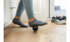 TriggerPoint MB Deep Tissue - Black/Red (04444) 11 TriggerPoint MB Deep Tissue - Black/Red (04444) -BROOK Style Shop 04444 MB Deep Tissue 06