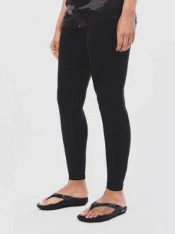 Oofos Women's OOlala Limited Sandal -BROOK Style Shop black camo 932x680 c0e077c2 7a8f 460d 8e92 06fdeb9bd561