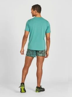 Janji Men's Runterra Bio Tee -BROOK Style Shop ezgif.com gif maker 17 0b7ad0f4 db4a 4333 b25a a9720b358cf2